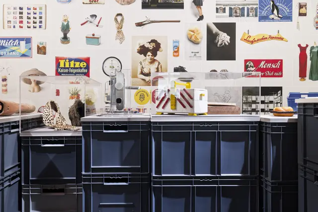 Die Ausstellung "Made in Linz" beleuchtet die wirtschaftliche Entwicklung der Stadt und zeigt über 115 Produkte aus Linz. | Foto: Norbert Artner