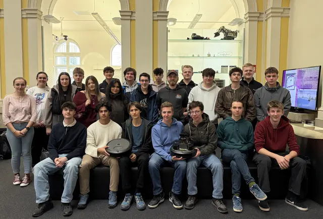 HTL Reutte und MCI Innsbruck: Erfolgreiche Kooperation in der Mechatronik