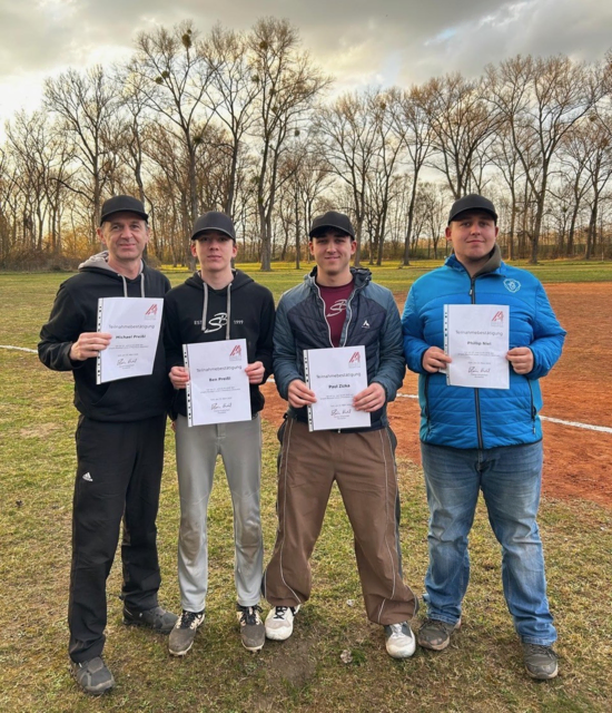 Vier neue Umpires bei den Schremser Beers
