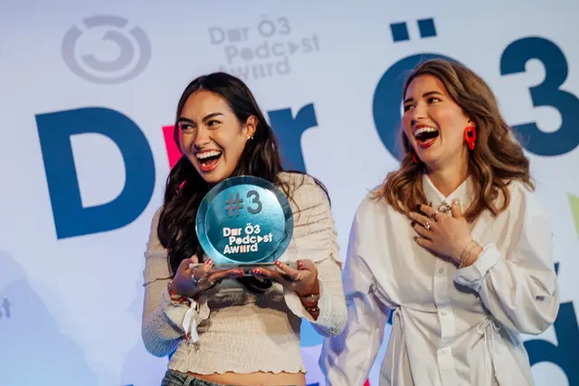 Sophia Plätzer und Stefanie Harms holten sich den dritten Platz beim Ö3-Podcast-Award 2026 | Foto: Hitradio Ö3/Niklas Stadler