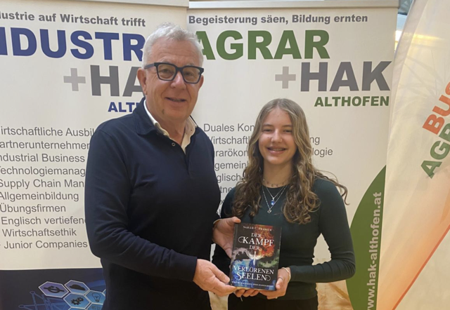 HAK-Schülerin (14) schreibt ihren ersten Fantasy-Roman