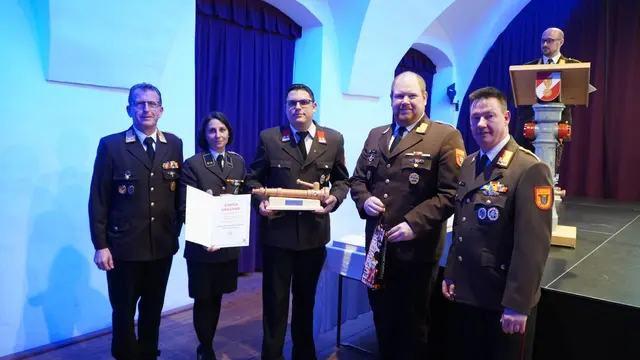 Dankesurkunden AFKDO Neulengbach Wolfgang Süss | Foto: AFKDO Neulengbach