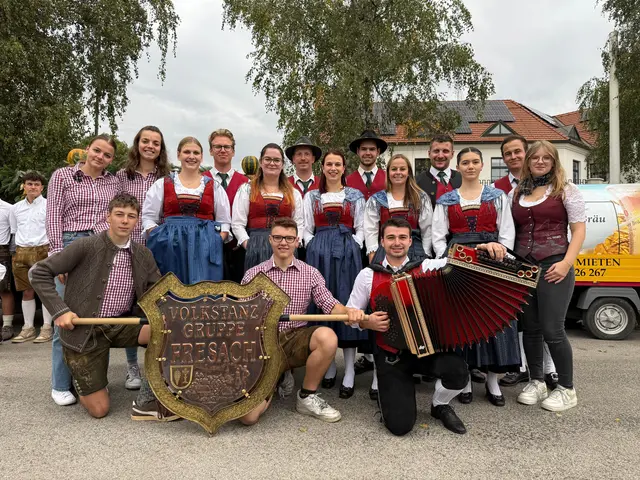 Rund 25 Mitglieder zählt die Volkstanzgruppe Fresach.
 | Foto: Volkstanzgruppe Fresach