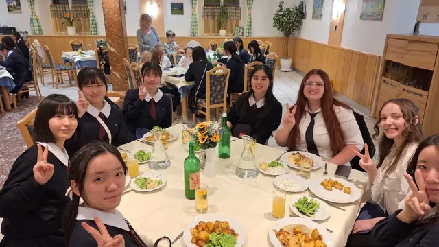 Bei einem gemeinsamen Abendessen wurden Freundschaften geschlossen. | Foto: MS Bärnbach