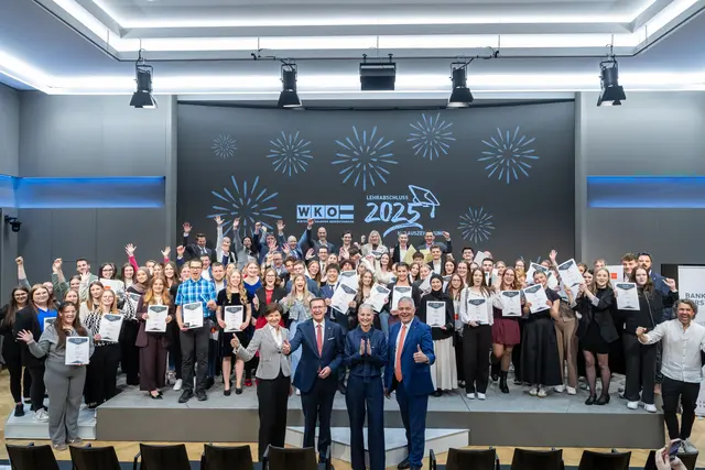 Ausgezeichnete Jungkaufleute wurden geehrt