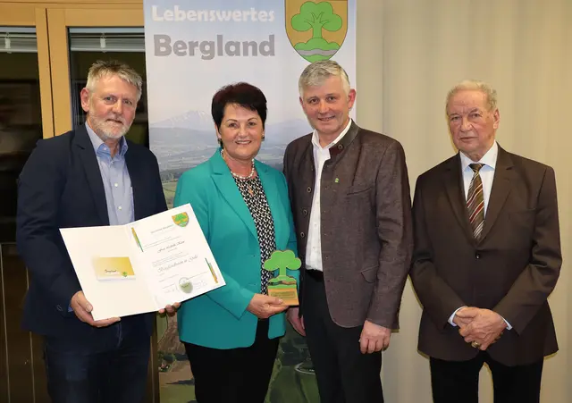 Ehrungen für engagierte Bürger beim Bürgermeisterempfang