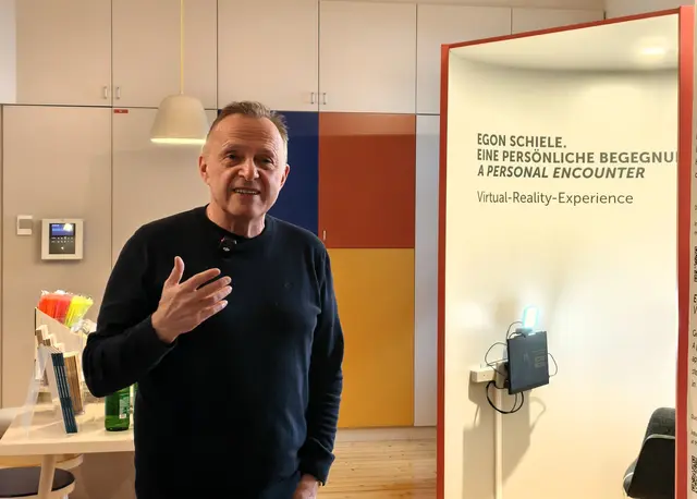 Kurator Christian Bauer traf Egon Schiele auch virtuell. | Foto: Christian Nowotny