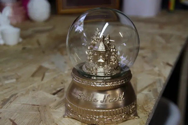 Ein besonderes Exemplar ist die Stille-Nacht-Kapelle.