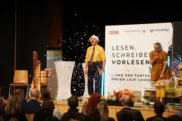 Konfettiregen bei Herbert um Mimi | Foto: MeinBezirk/SPRENGER