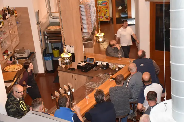 Strudengau TV Jahreshauptversammlung in der Pizzeria Barena in Bad Kreuzen. | Foto: Robert Zinterhof