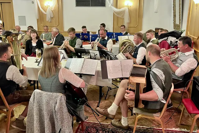 „Volksmusik beim Wirt“ kehrt nach Waldhausen zurück