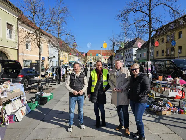 Gelungener Auftakt für die heurige Flohmarktsaison am Hauptplatz