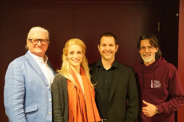 Vizebürgermeister Peter Spicker, Birgit und Roland Scheibenreif sowie Christian Wagner.