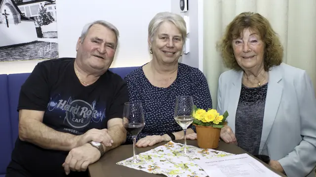 Friederike und Franz Schmid,  Vroni Sykora