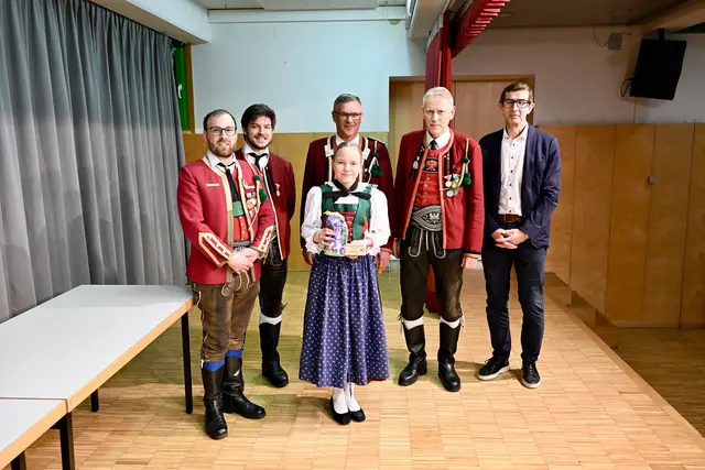 Die "Tiefschuss-Königin": Mia-Mary Früh aus Sistrans | Foto: Hassl