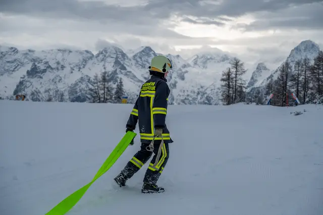Foto: TEAM FOTOKERSCHI/ FEUERWEHR HINTERSTODER