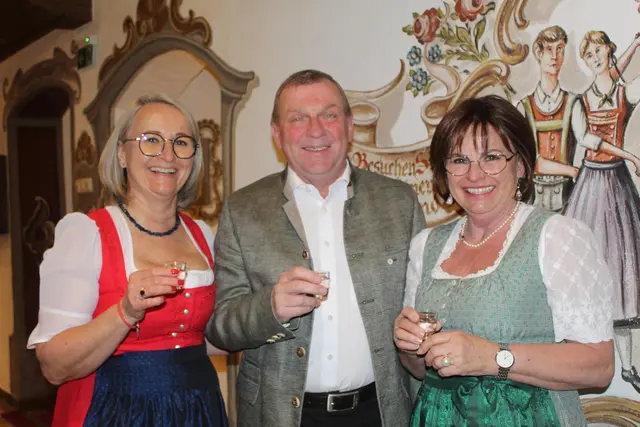 Impressionen Begrüßung am Eingang. | Foto: Sabine Trabi; Friedl Schwaighofer; Anneliese Hechenberger