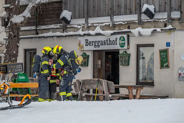 Foto: TEAM FOTOKERSCHI/ FEUERWEHR HINTERSTODER
