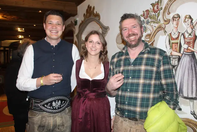 Impressionen Begrüßung am Eingang. | Foto: Sabine Trabi; Friedl Schwaighofer; Anneliese Hechenberger