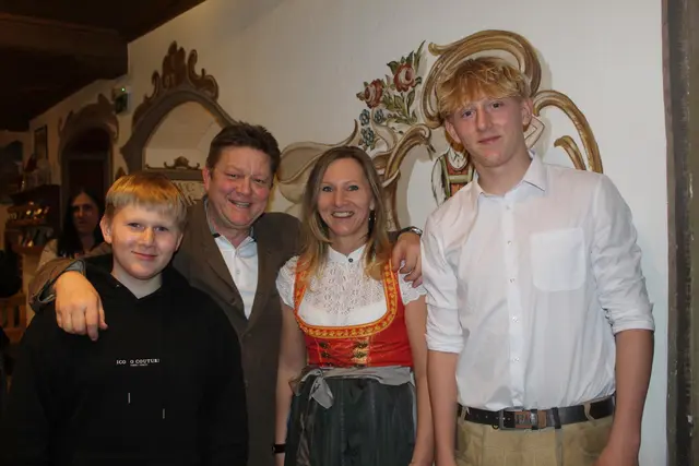 Impressionen Begrüßung am Eingang. | Foto: Sabine Trabi; Friedl Schwaighofer; Anneliese Hechenberger