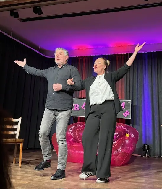 Verena Scheitz und Tom Schreiweis ...