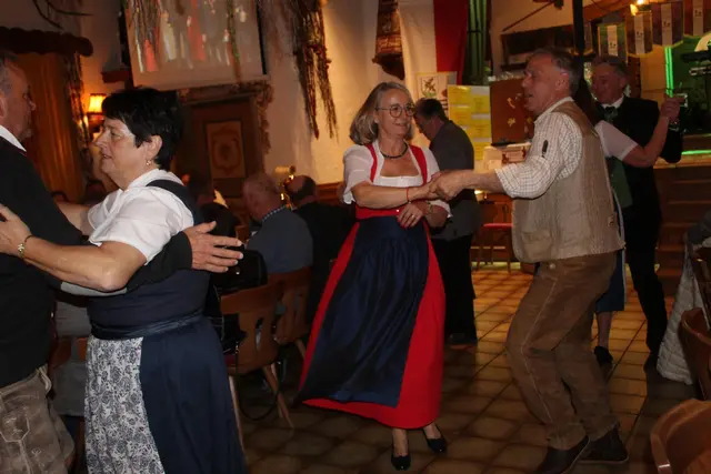 Ballsaal Impressionen Saison Abschlussball 2026 | Foto: Sabine Trabi; Friedl Schwaighofer; Anneliese Hechenberger