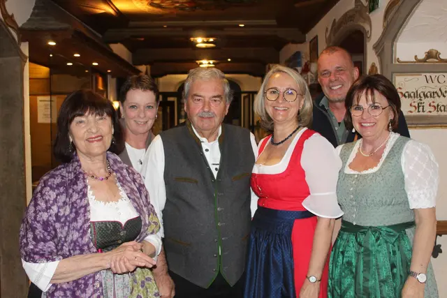 Impressionen Begrüßung am Eingang. | Foto: Sabine Trabi; Friedl Schwaighofer; Anneliese Hechenberger