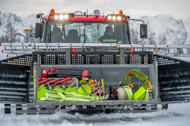 Foto: TEAM FOTOKERSCHI/ FEUERWEHR HINTERSTODER