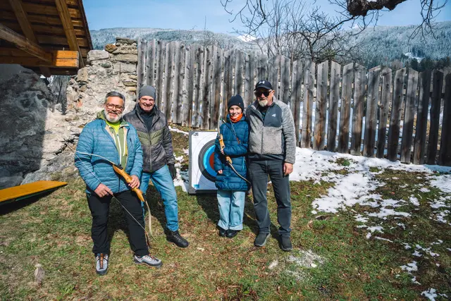 Historische Burg Trautson feierte bunten Ostermarkt-Frühlingserwachen