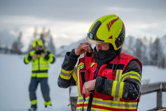 Foto: TEAM FOTOKERSCHI/ FEUERWEHR HINTERSTODER