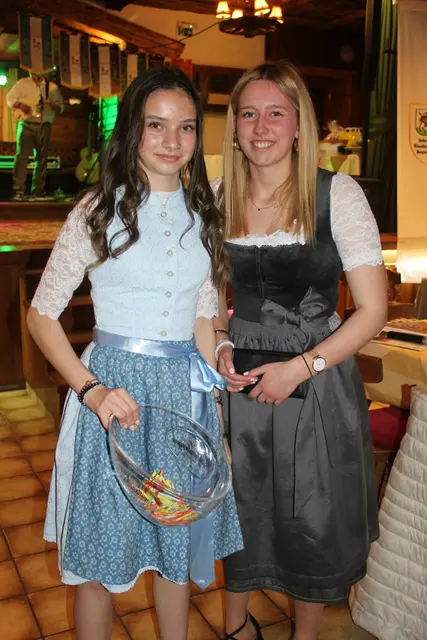 Ballsaal Impressionen Saison Abschlussball 2026 | Foto: Sabine Trabi; Friedl Schwaighofer; Anneliese Hechenberger