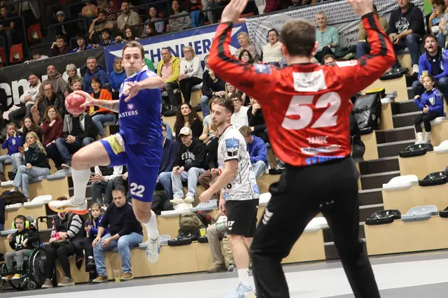 7 Volltreffer: Rudi Safranko. | Foto: UHC