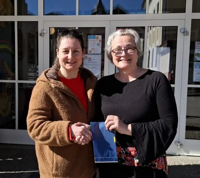 Selbstgemachte Ahnlkipferl für Sozialprojekte in Molln