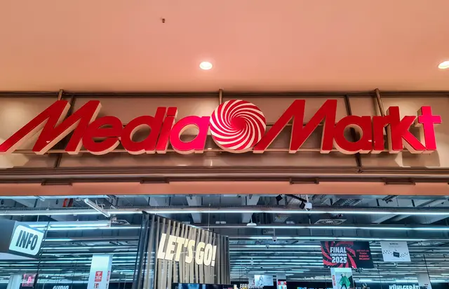 Die geplante Übernahme der MediaMarkt/Saturn-Mutter Ceconomy durch den chinesischen Konzern JD.com sorgt für Unsicherheit in Österreich. | Foto: APA-Images / ChromOrange / MPfoto71
