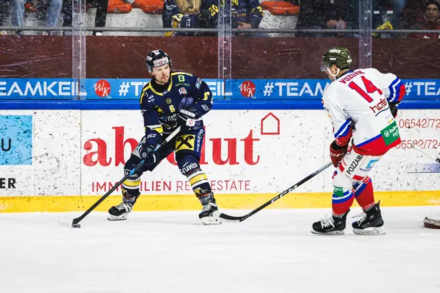 Die Zeller Eisbären verlieren gegen Gröden. | Foto: EKZ / Johannes Radlwimmer