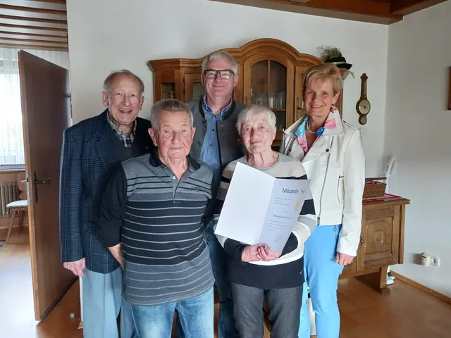 Das Ehepaar Schmiedl feierte den 60. Hochzeitstag. | Foto: KG Sonnberg