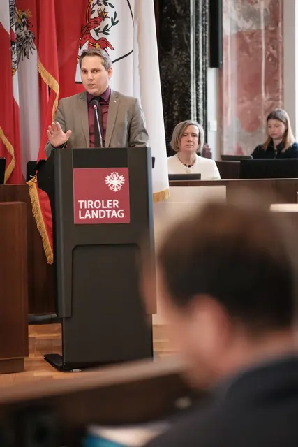 Tirol plant Rund-um-die-Uhr-Betreuung