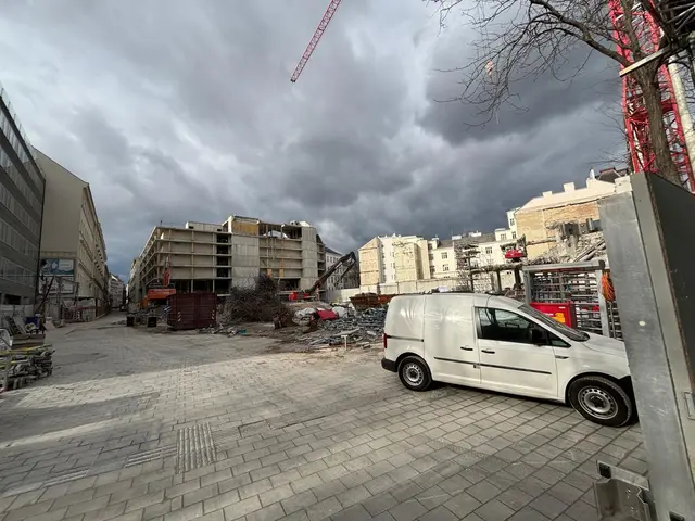 Der Abriss ist fast beendet, der Neubau startet bald. | Foto: Mathias Kautzky/MeinBezirk