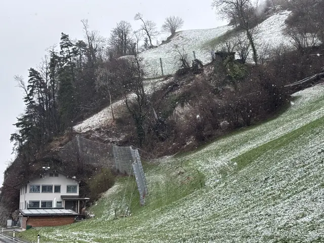 Die Infrastruktur in Bruck wurde über die Jahr stetig ausgebaut. Steinschlag ist ein Thema.  | Foto: Haun