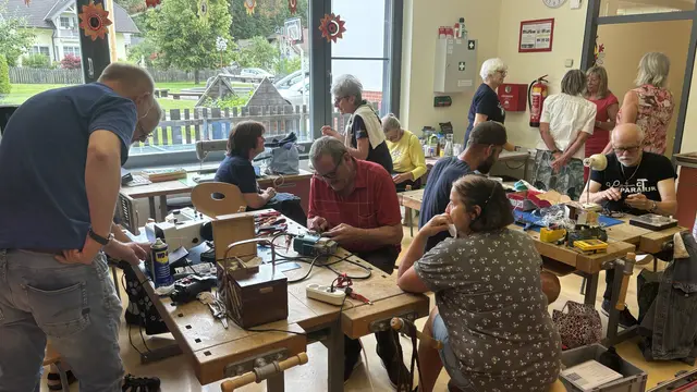 Impression von einem Reparaturcafé im Lungau. (Archivfoto) | Foto: pjw