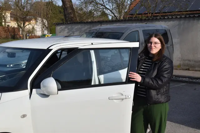 Nicole Lugbauer aus Miesenbach pendelt mit dem Auto und mit dem Zug zu ihrem Arbeitsplatz in Melk. | Foto: Roland Mayr/MeinBezirk Scheibbs
