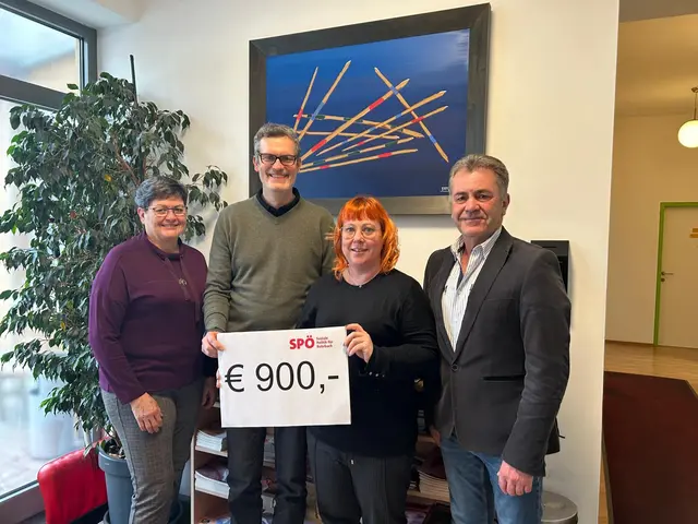 SPÖ-Frauen spendeten 900 Euro an Mikado-Beratungsstelle