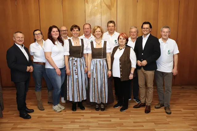 Die neue Leitung des Theatervereins Hirtabuam