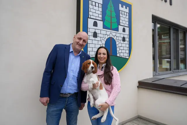 Alexandra Ali eröffnet moderne Tierarztpraxis in Sieghartskirchen