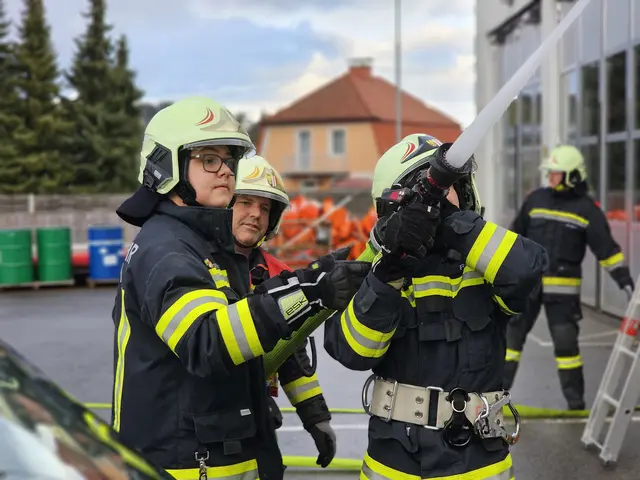 Feuerwehr-Nachwuchs schließt Grundausbildung erfolgreich ab