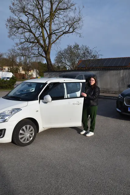 Nicole Lugbauer aus Miesenbach pendelt mit dem Auto und mit dem Zug zu ihrem Arbeitsplatz in Melk. | Foto: Roland Mayr/MeinBezirk Scheibbs