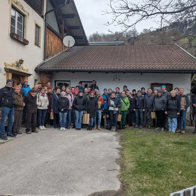Bauernbund Hermagor unterwegs im Bezirk