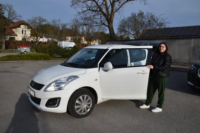 Nicole Lugbauer aus Miesenbach pendelt mit dem Auto und mit dem Zug zu ihrem Arbeitsplatz in Melk. | Foto: Roland Mayr/MeinBezirk Scheibbs