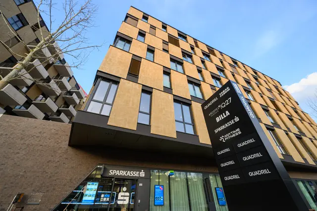 Mit ihrem neuen Standort in der Tabakfabrik setzt die Sparkasse OÖ ein klares Zeichen für Kundennähe und zeitgemäßes Banking.  | Foto: Sparkasse OÖ