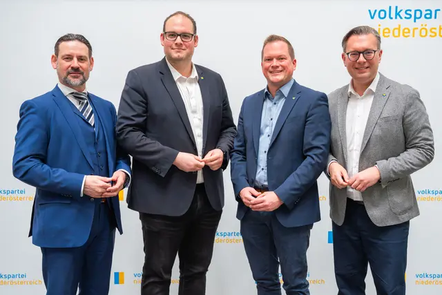 BPO NR Bgm. Friedrich Ofenauer, BGF Stefan Klammer, Simon Obermayer und VPNÖ-LGF LAbg. Matthias Zauner. | Foto: VPNÖ